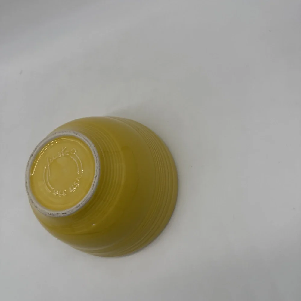 Vintage Fiestaware Yellow Nesting Mixing Bowl Fiesta w/ Rings ~6